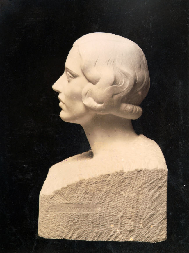 CAG.0460 Séamus Murphy, Ruth Ripley, 1934, marble, 54 x 49 x 37 cm. Purchased, Munster Fine Art Club, 1935 (Gibson Bequest Fund). © the artist’s estate