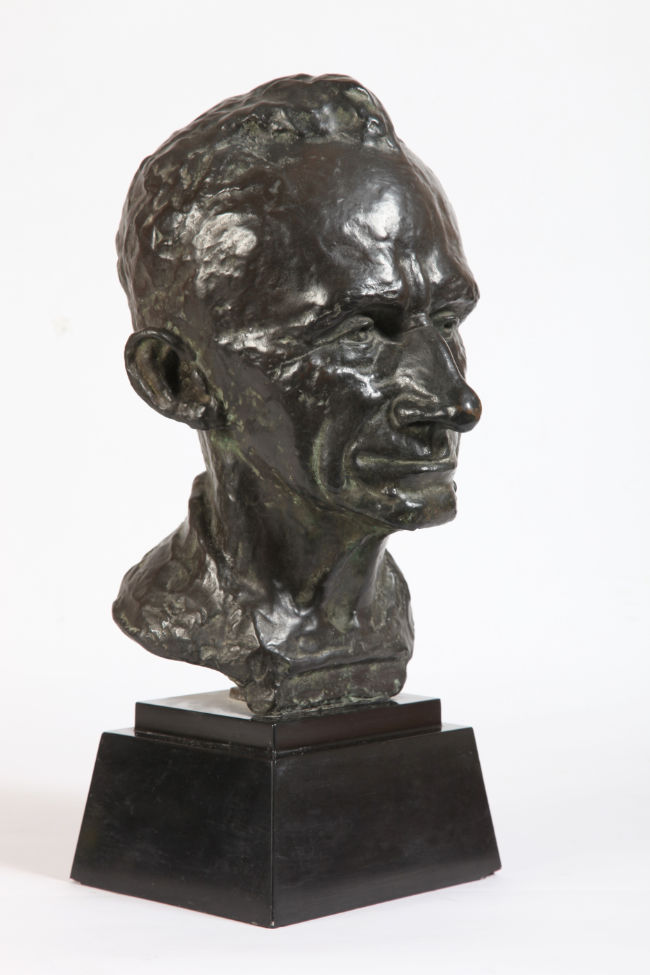 CAG.0696 Breda O’Donoghue-Lucci, Seán O’Hegarty, 1947, bronze, 46 x 19 x 23 cm. Presented, the Artist, 1967. © the artist’s estate