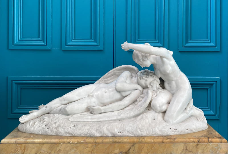 Edward Ambrose, Cupid and Psyche, 1840, marble, 50 x 106 x 46 cm. Purchased, Mrs Bennet, 1920 (Gibson Bequest Fund)_web