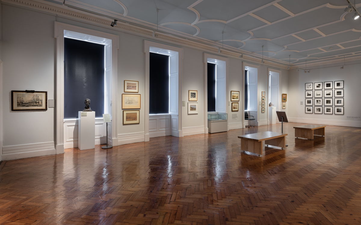 LongRoomStatio2jedniezgoda