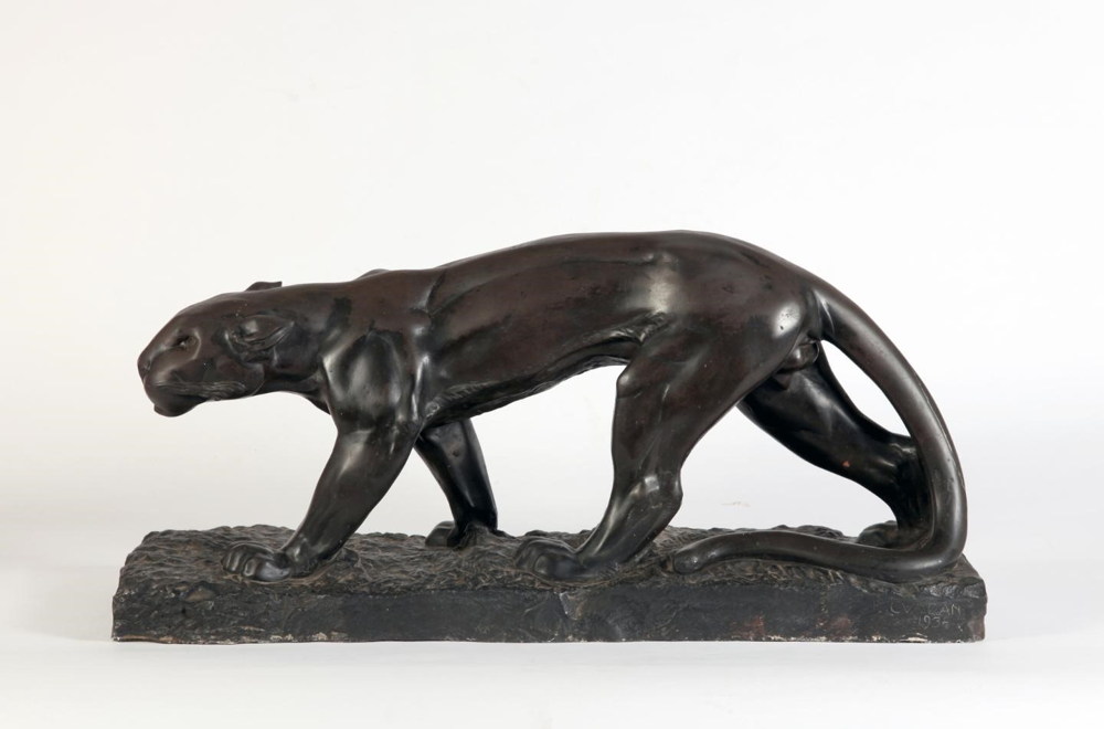 Florencio Curian, The Black Panther, 1935, stone sculpture